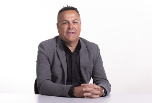 El PSOE acusa a Isaac Claver de mentir y de apropiarse de proyectos socialistas para hacerse fotos