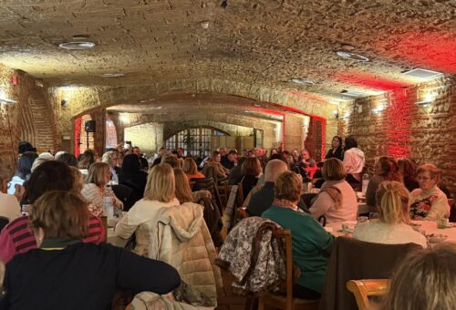 El PSOE reforzará la incorporación de las mujeres al sector primario con planes de apoyo específicos