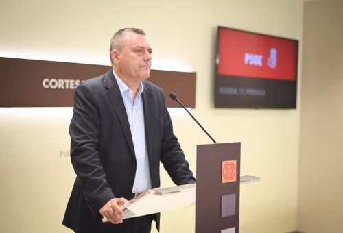 El PSOE reprocha la dejación de funciones del gobierno de Azcón para climatizar aulas en los colegios