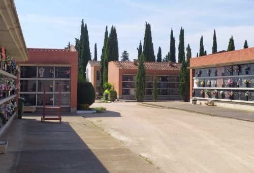 El PSOE denuncia que la falta de servicio del crematorio obliga a las familias a desplazarse fuera de Huesca