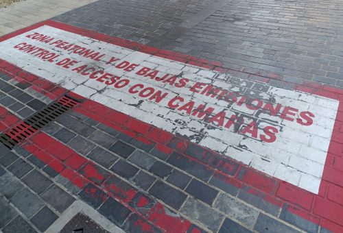 El PSOE propone eliminar el límite de dos horas de estacionamiento para las personas con movilidad reducida en la Zona de Bajas Emisiones de Huesca