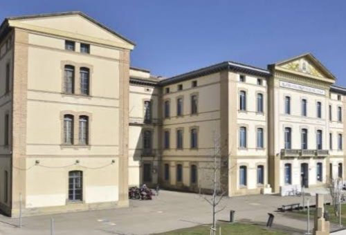 El PSOE recuerda que impulsó la reforma de la antigua Residencia de Niños de Huesca y la impartición del grado completo de Medicina en el campus público de Huesca